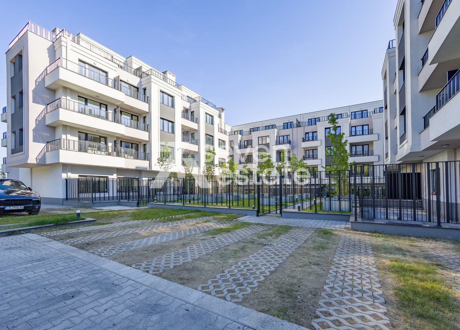 Продава 2-СТАЕН, гр. София, Витоша, снимка 14 - Апартаменти - 55930000