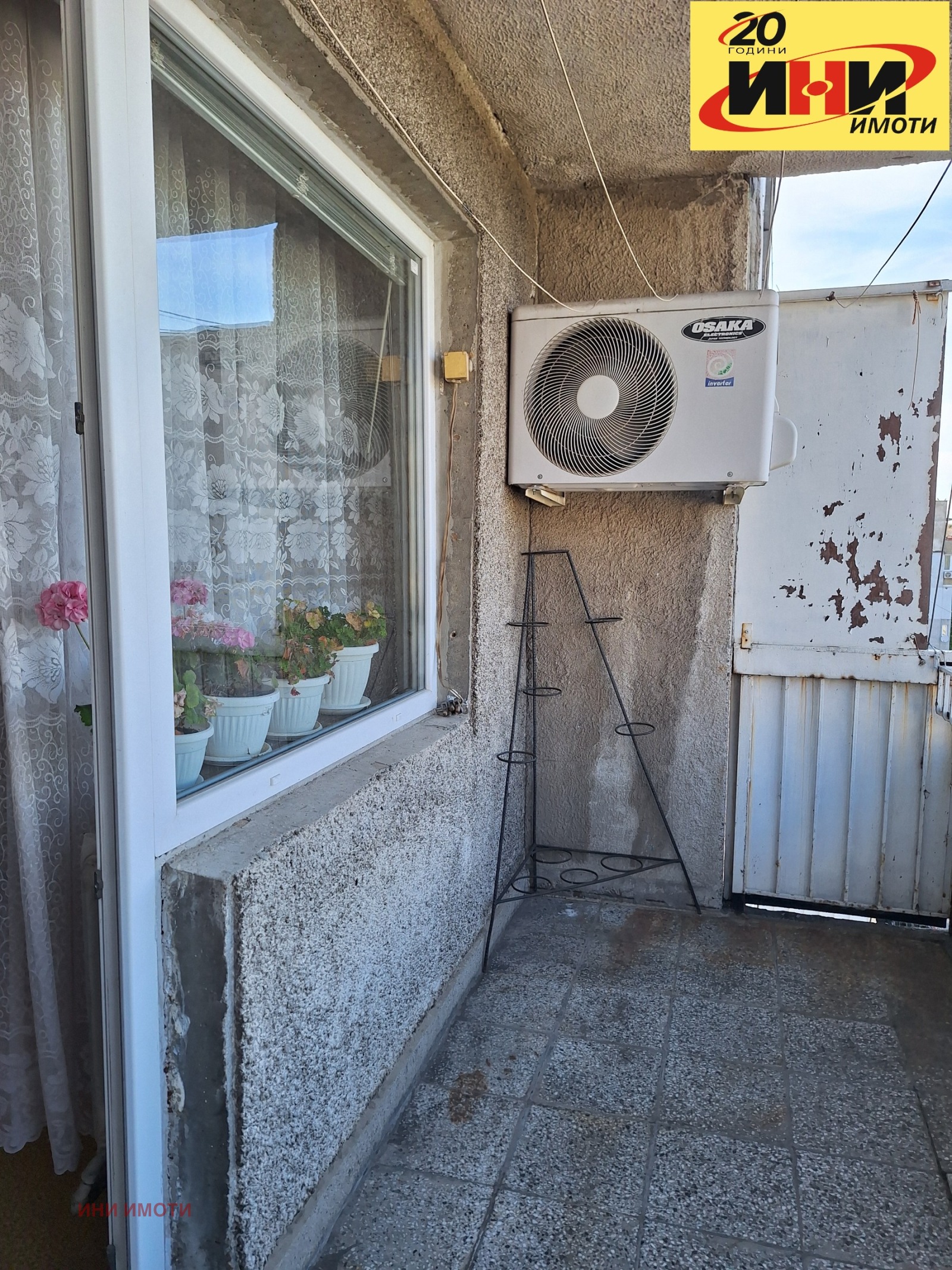 Продава 3-СТАЕН, гр. Русе, Възраждане, снимка 3 - Апартаменти - 54364639