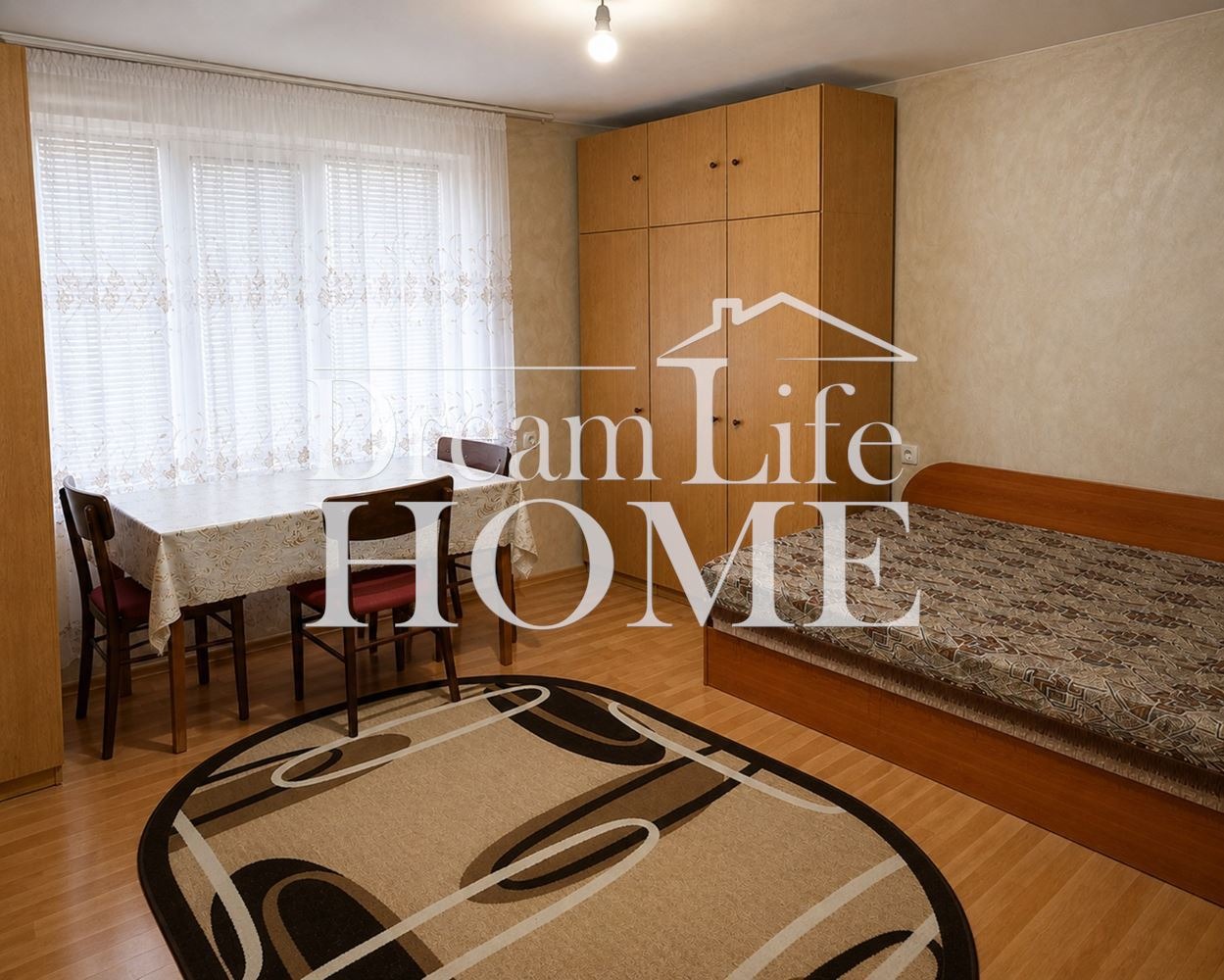 Продава КЪЩА, с. Момино село, област Пловдив