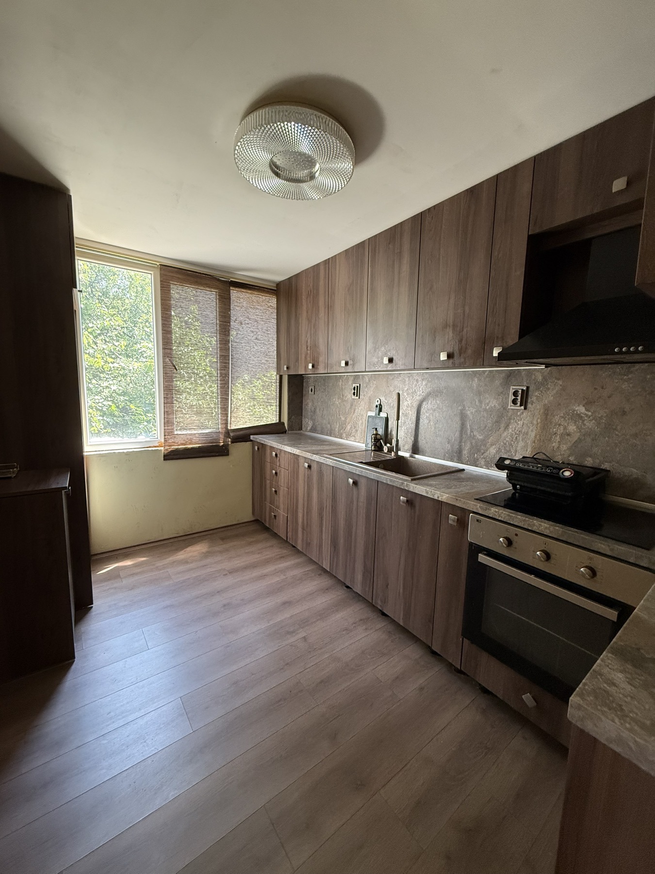 Продава КЪЩА, с. Априлово, област София област, снимка 6 - Къщи - 56254082