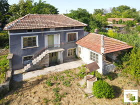 Casa Patrech, região Veliko Tarnovo 1