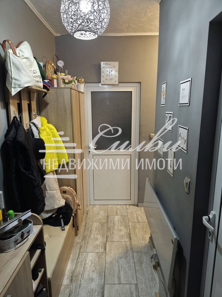 Продава 2-СТАЕН, гр. Шумен, 5-ти полк, снимка 13 - Апартаменти - 53274318