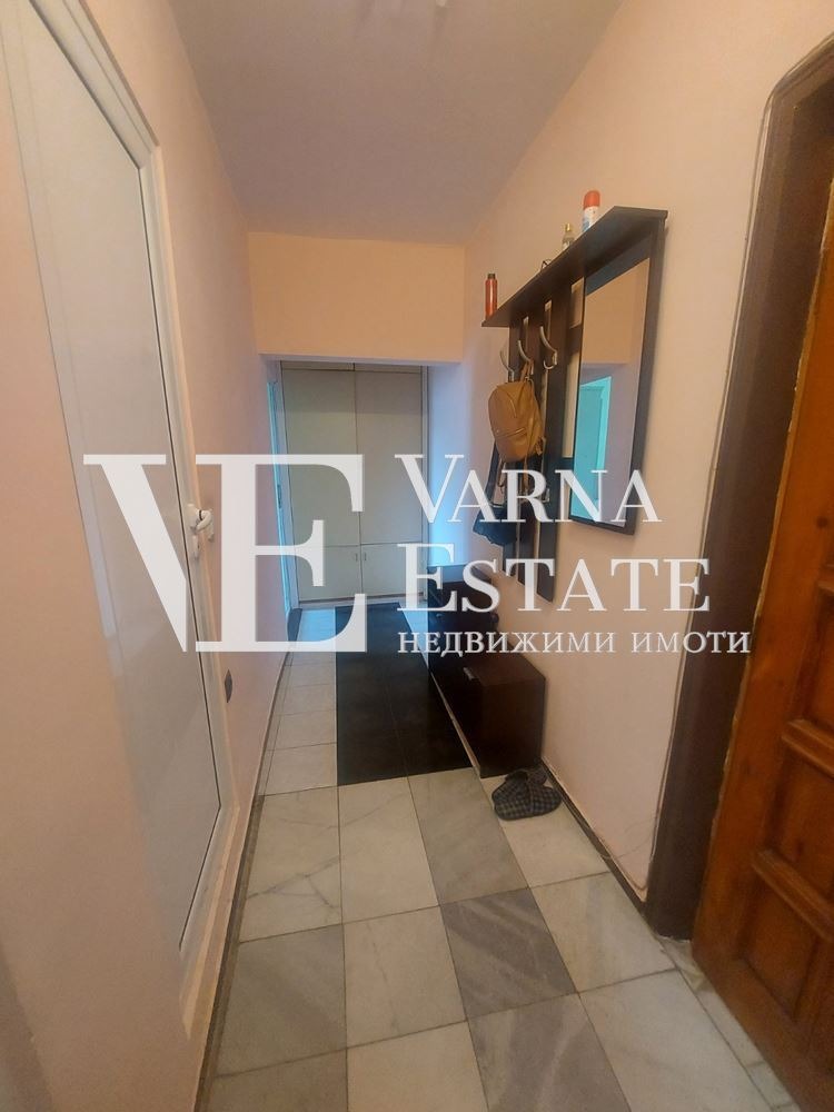 Продава 3-СТАЕН, гр. Варна, ЖП Гара, снимка 10 - Aпартаменти - 49007571