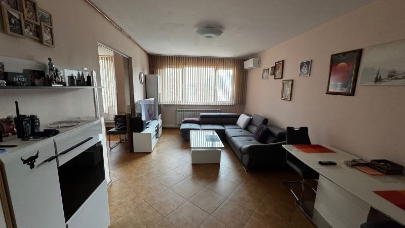 Продава 3-СТАЕН, гр. София, Овча купел