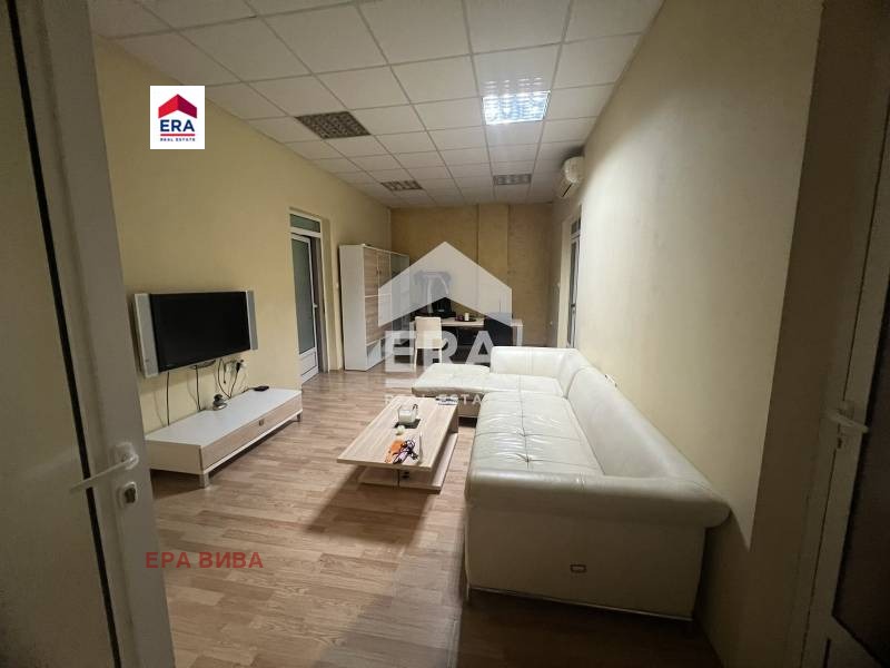 Продава МНОГОСТАЕН, гр. София, Център, снимка 5 - Апартаменти - 52520280