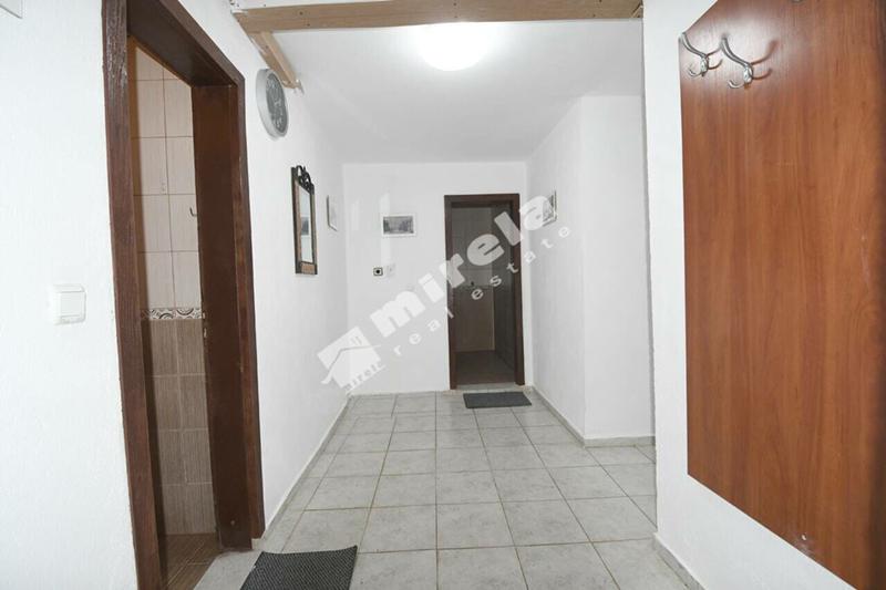 Продава ЕТАЖ ОТ КЪЩА, гр. Китен, област Бургас, снимка 11 - Етаж от къща - 45049651