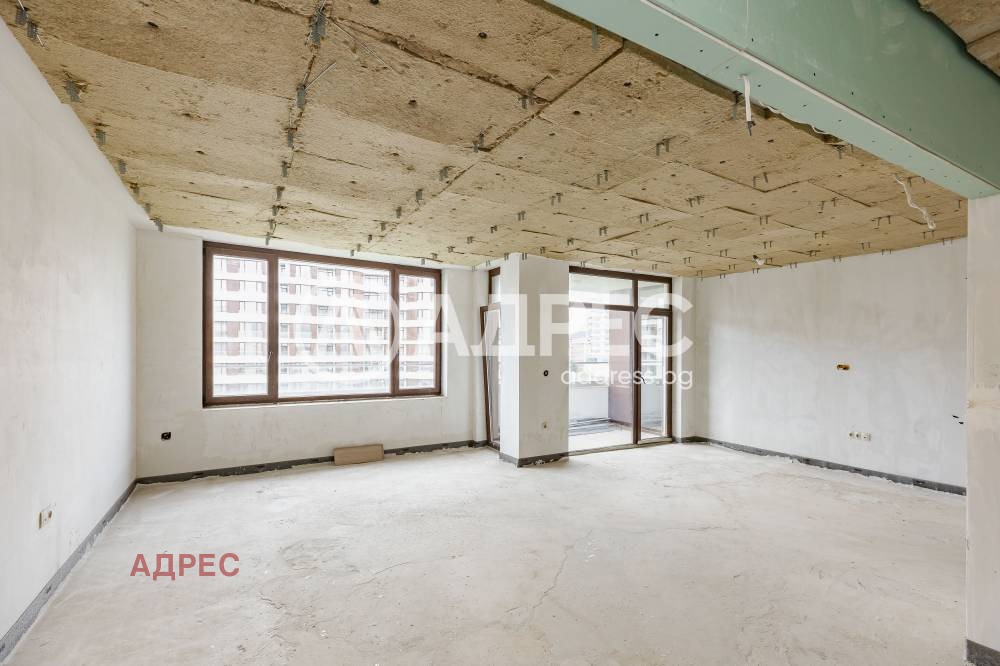 Продава МНОГОСТАЕН, гр. Варна, Трошево, снимка 2 - Апартаменти - 55010462