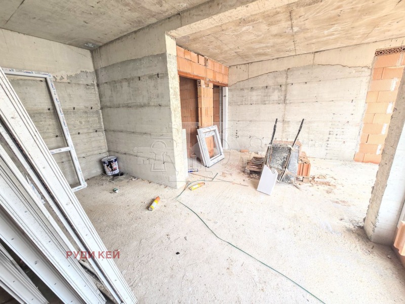 Продава 4-СТАЕН, гр. Варна, Кайсиева градина, снимка 3 - Апартаменти - 53285821