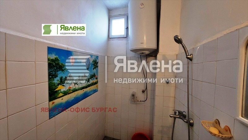 Продава ЕТАЖ ОТ КЪЩА, гр. Поморие, област Бургас, снимка 11 - Етаж от къща - 47441992