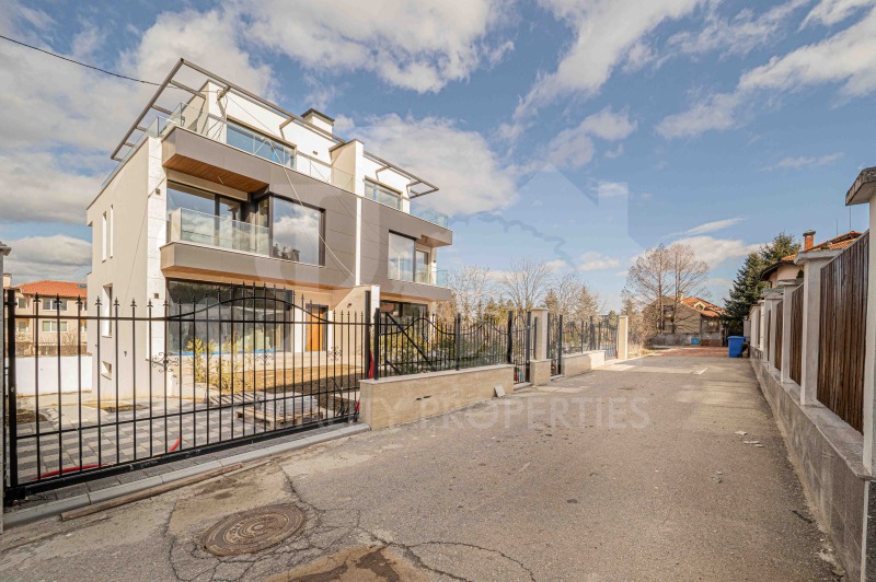 Продава КЪЩА в град София, Драгалевци - 295 кв.м / 849 000 € » 1 660 499.67 лв., ДЖЕЙ И ДЖЕЙ КОРПОРЕЙШЪН ООД