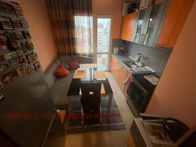 1 quarto Kiutchuk Parij, Plovdiv 1