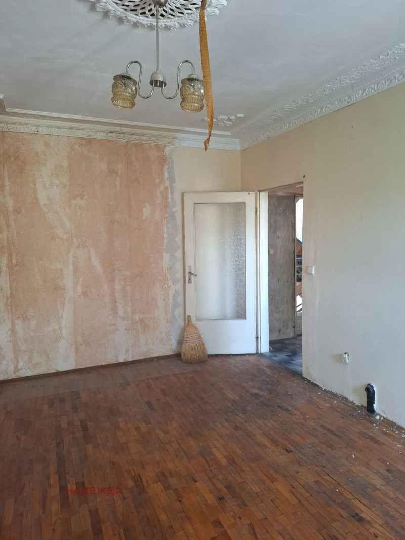 In vendita  Studio Pleven , Shirok tsentar , 42 mq | 62383954 - Immagine [4]