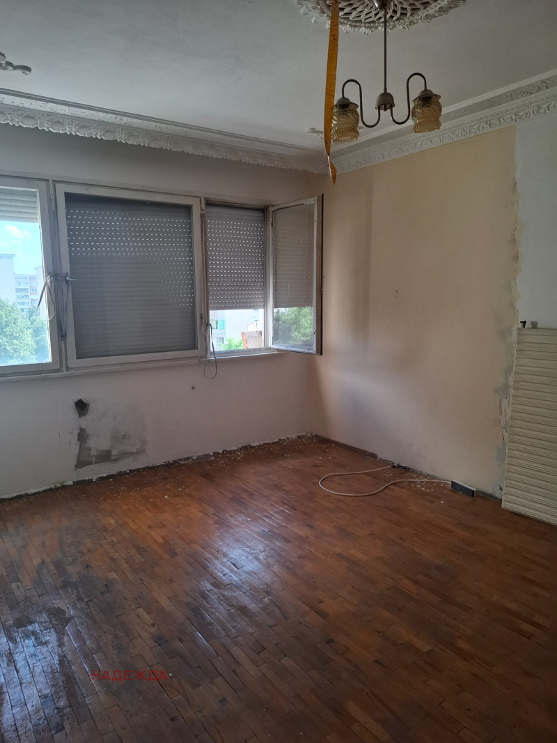 In vendita  Studio Pleven , Shirok tsentar , 42 mq | 62383954 - Immagine [3]