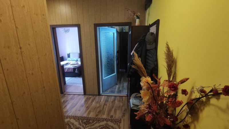 Продава 2-СТАЕН, гр. Добрич, Балик, снимка 3 - Апартаменти - 52645013