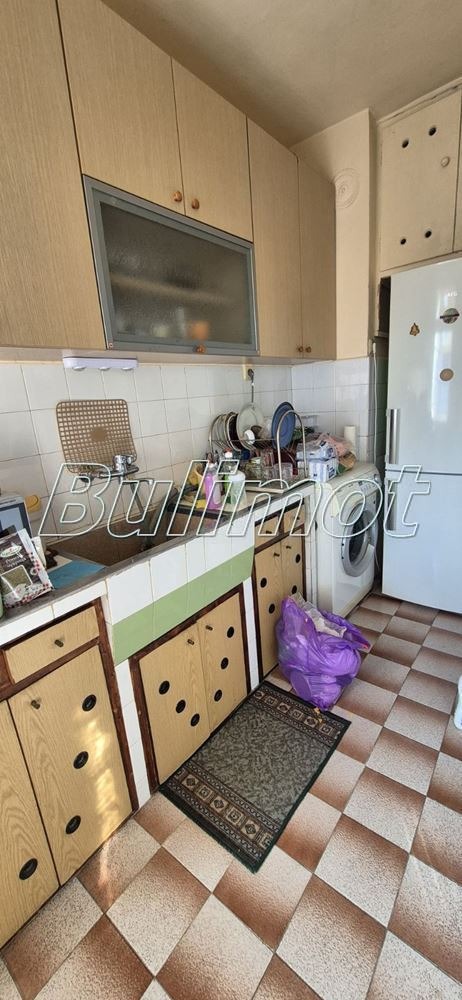 Продава 2-СТАЕН, гр. Варна, Окръжна болница-Генерали, снимка 2 - Апартаменти - 53171919