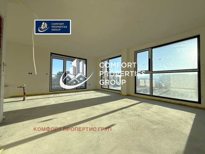 Продава 4-СТАЕН, гр. София, Младост 4