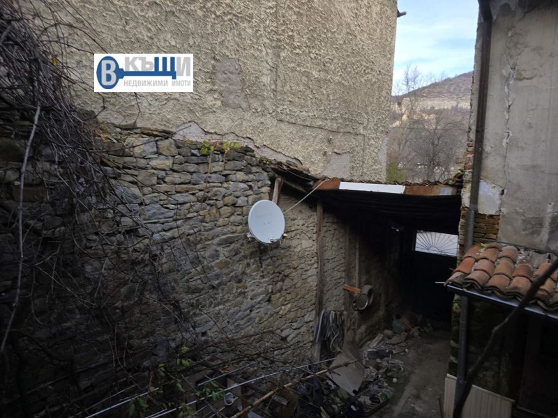 Продава КЪЩА, гр. Велико Търново, Стара част, снимка 7 - Къщи - 52985848