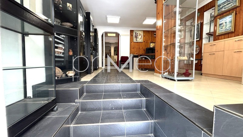En venta  Comercio Burgas , Tsentar , 110 metros cuadrados | 27259407 - imagen [5]