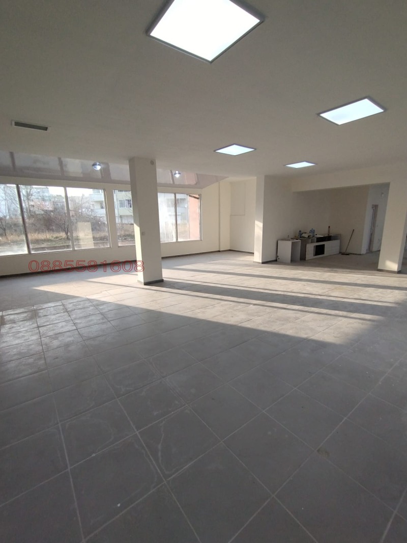Na sprzedaż  Sklep Kardżali , Wazrożdenci , 280 mkw | 76476490 - obraz [3]