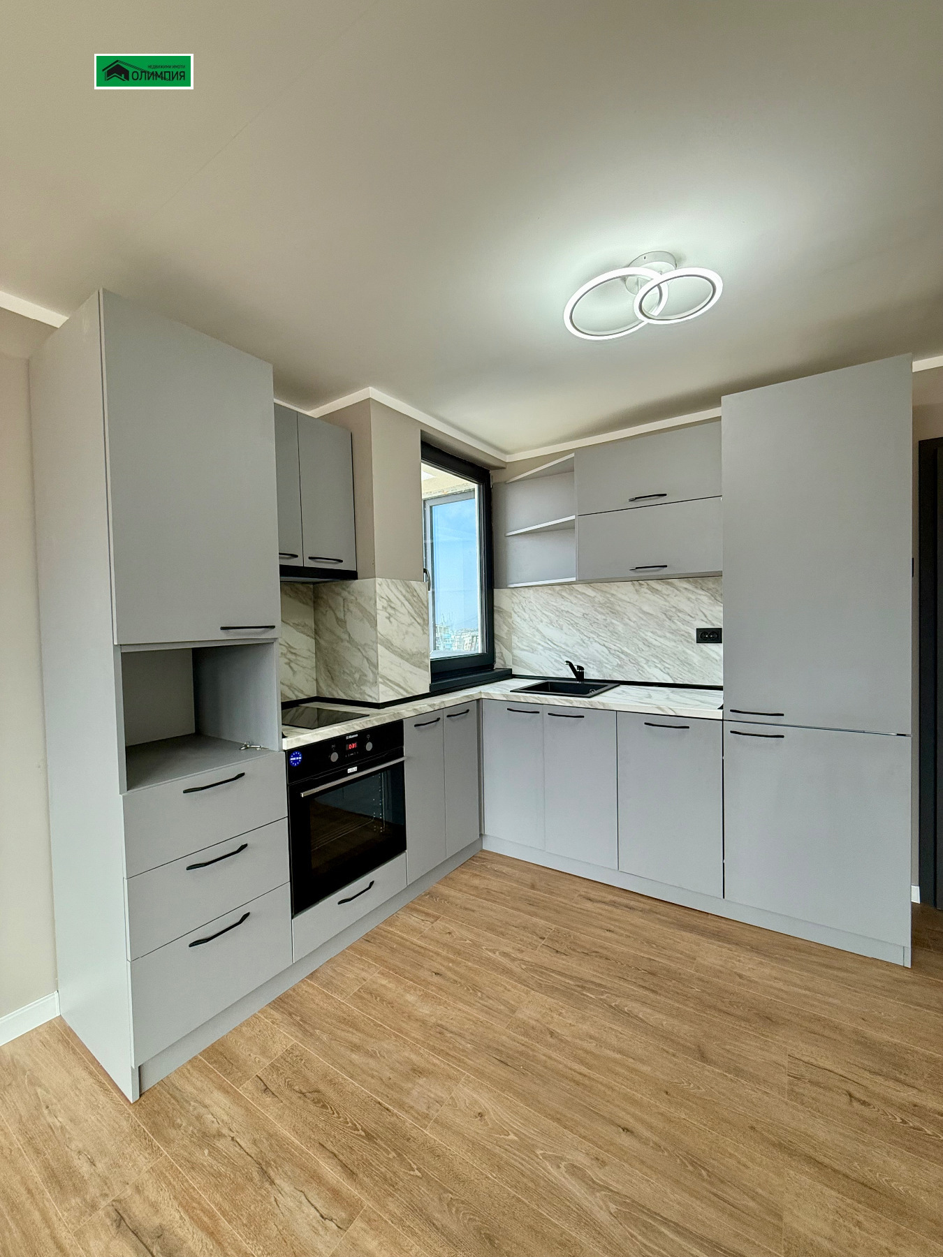 Продава 3-СТАЕН, гр. Враца, Център, снимка 2 - Апартаменти - 53784041