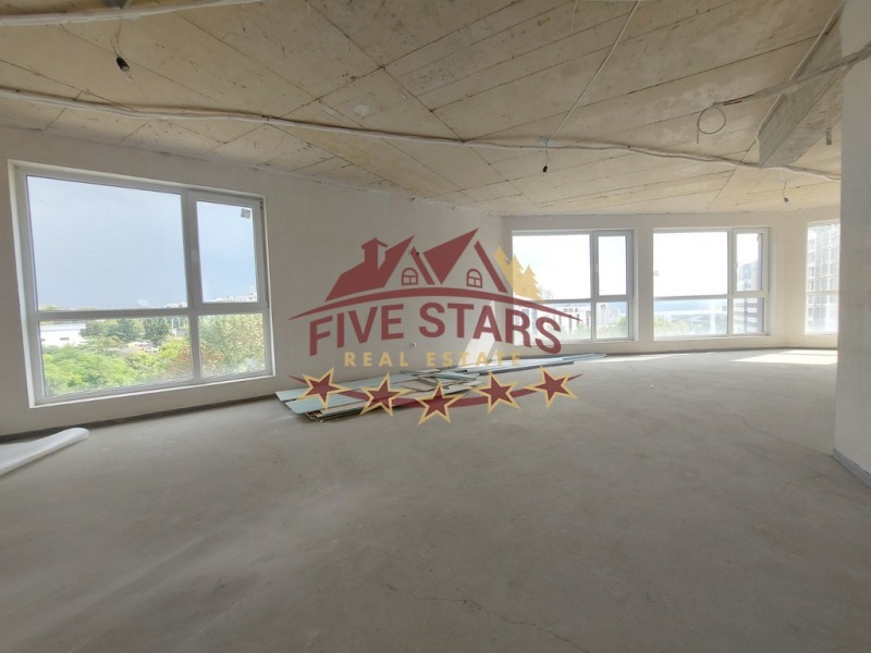 Продава 3-СТАЕН в град Варна, Възраждане 2 - 210 кв.м / 250 000 € » 488 957.50 лв., ФАЙВ СТАРС