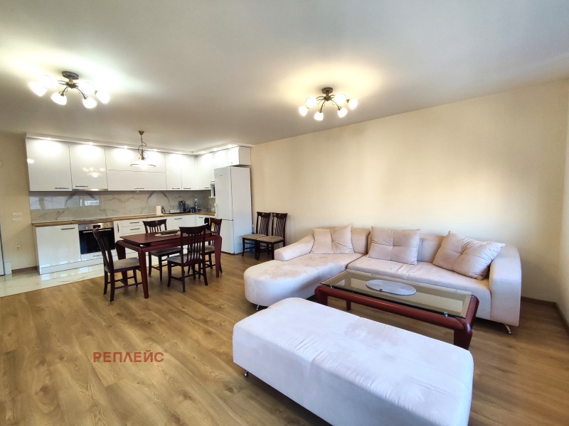 Продава 3-СТАЕН в град Варна, Център - 150 кв.м / 659 000 € » 1 288 891.97 лв., РЕПЛЕЙС