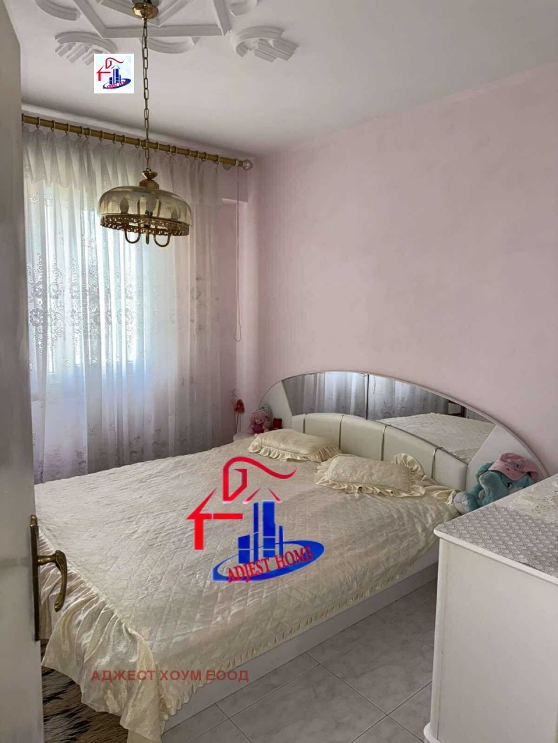 In vendita  2 camere da letto regione Shumen , Smiadovo , 80 mq | 77533232
