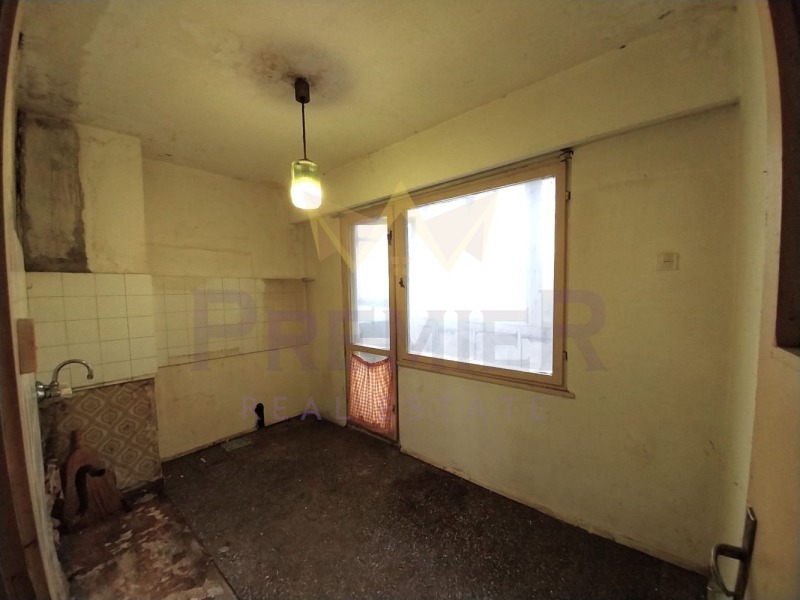Продава  3-стаен град Варна , Възраждане 3 , 60 кв.м | 39359907 - изображение [4]