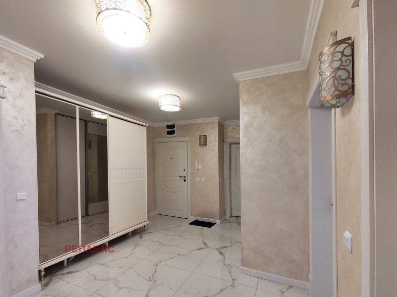 Продава 3-СТАЕН, гр. Варна, Център, снимка 13 - Апартаменти - 52650064