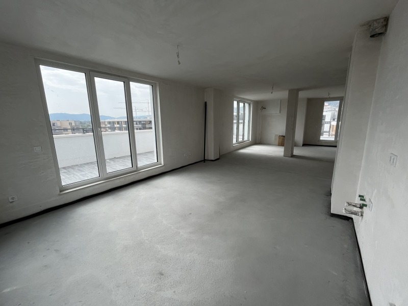 À venda  3 quartos Sofia , Studentski grad , 265 m² | 33820136 - imagem [4]