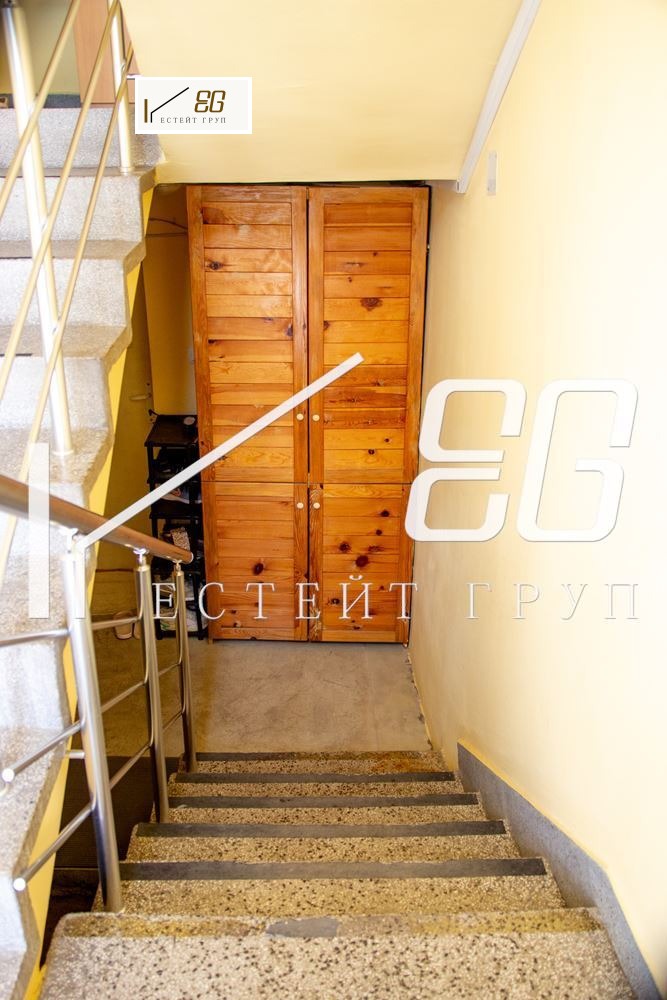 Продава ЕТАЖ ОТ КЪЩА, гр. Варна, Аспарухово, снимка 12 - Етаж от къща - 54266829