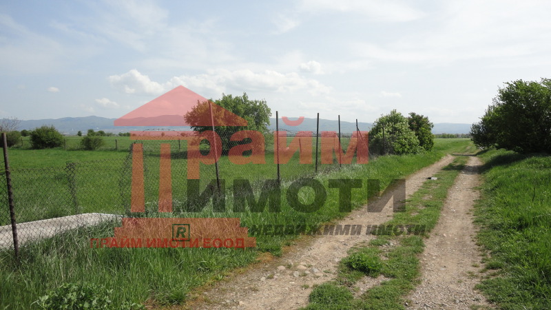 Продава  Парцел град София , с. Бусманци , 3159 кв.м | 26778172 - изображение [2]
