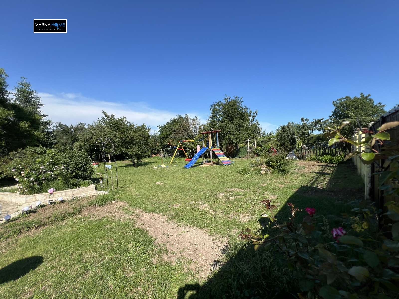 Продава КЪЩА, с. Водица, област Варна, снимка 3 - Къщи - 55043991