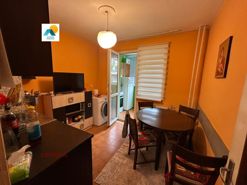 Myytävänä  1 makuuhuone Sofia , Ljulin 1 , 60 neliömetriä | 58230558 - kuva [4]
