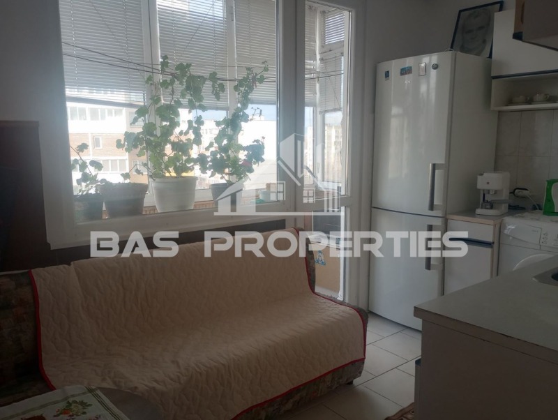 Продава 2-СТАЕН, гр. София, Надежда 4, снимка 2 - Апартаменти - 52983637