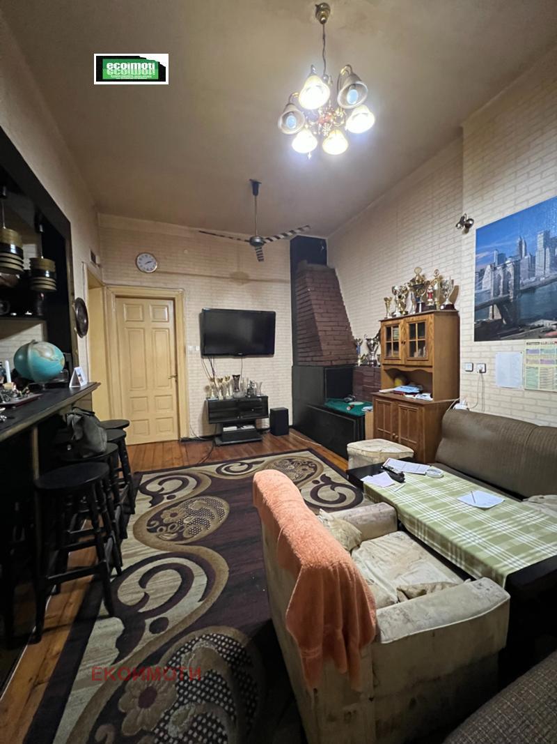 Продава 4-СТАЕН, гр. София, Център, снимка 3 - Апартаменти - 55041627