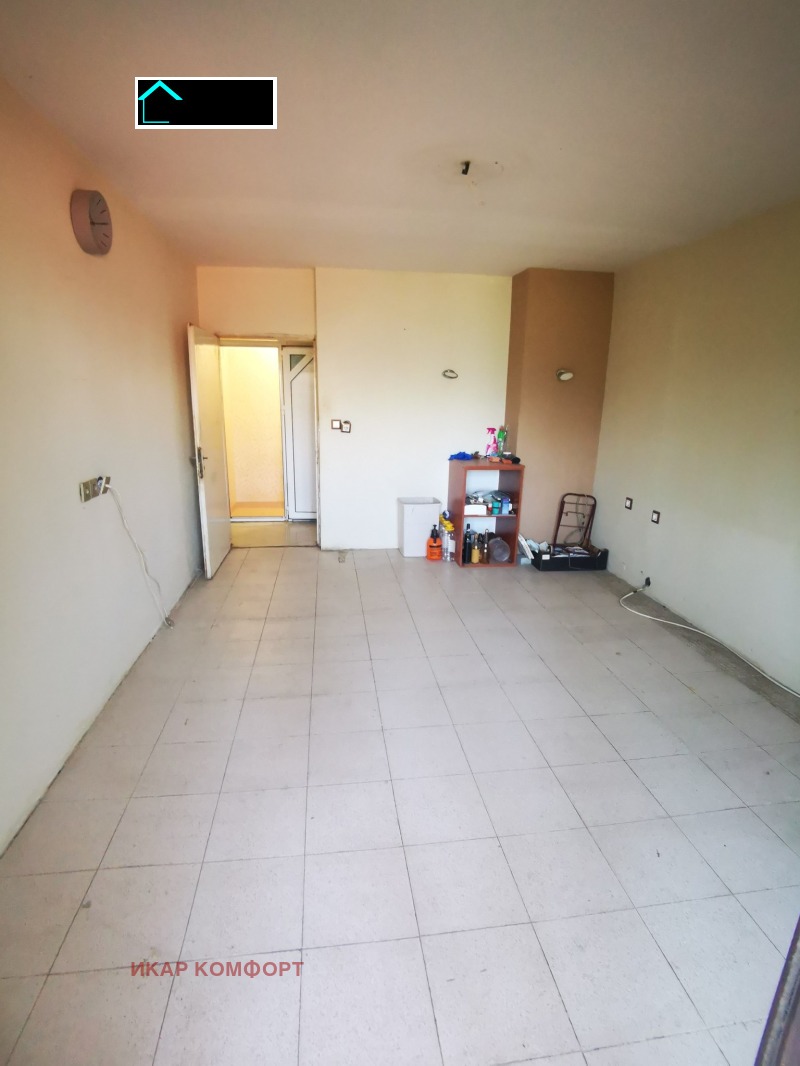 Till salu  3+ sovrum Ruse , Rodina 1 , 112 kvm | 72075837 - bild [11]