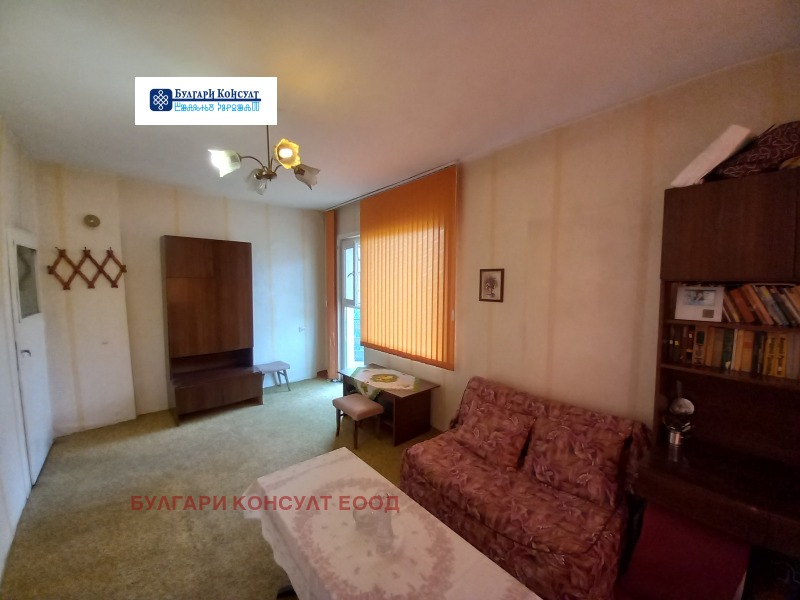 Продава  Етаж от къща град Кюстендил , Център , 130 кв.м | 17933499 - изображение [3]