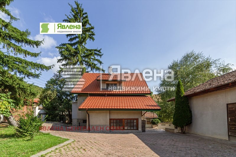 Продава  Къща област София , с. Елешница , 180 кв.м | 13861471