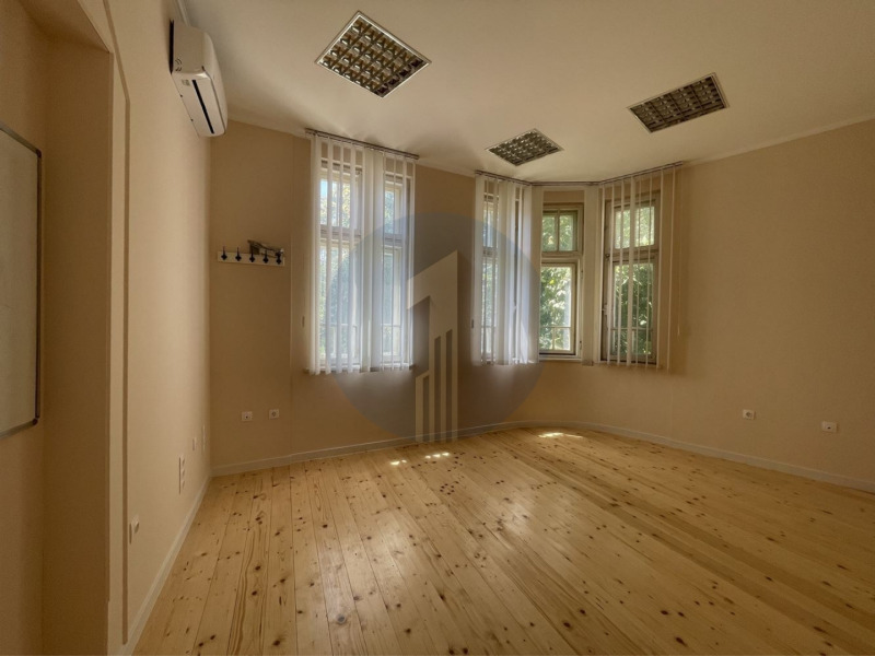 Продава КЪЩА, гр. Варна, Гръцка махала, снимка 10 - Къщи - 52686850