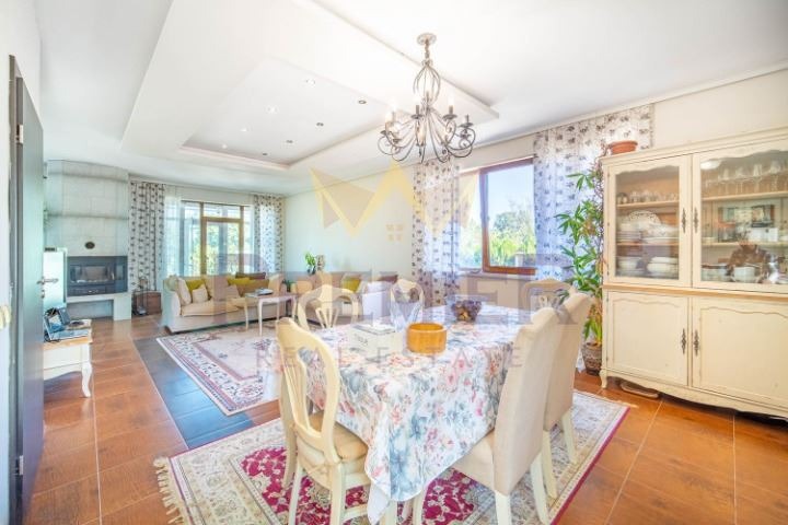 Продава КЪЩА, гр. Варна, м-т Перчемлията, снимка 4 - Къщи - 55100756