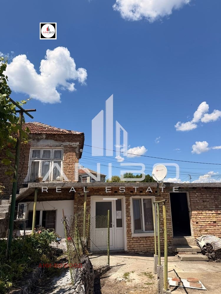 Продава КЪЩА, гр. Девня, област Варна, снимка 2 - Къщи - 56590070