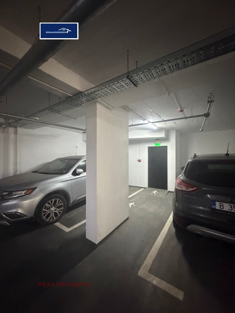 Продава ГАРАЖ, ПАРКОМЯСТО, гр. Варна, Бриз, снимка 2 - Гаражи и паркоместа - 53527168