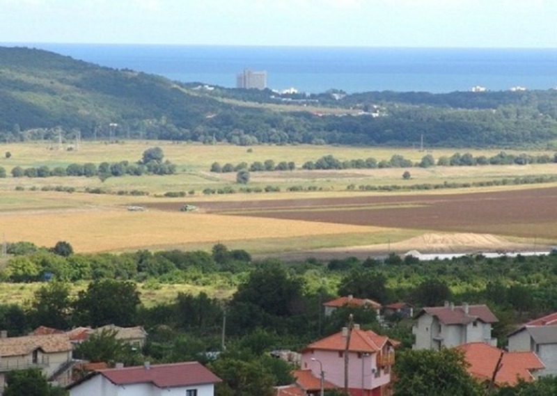 Eladó  Cselekmény régió Dobrich , Rogacsevo , 150000 négyzetméter | 33114959 - kép [2]