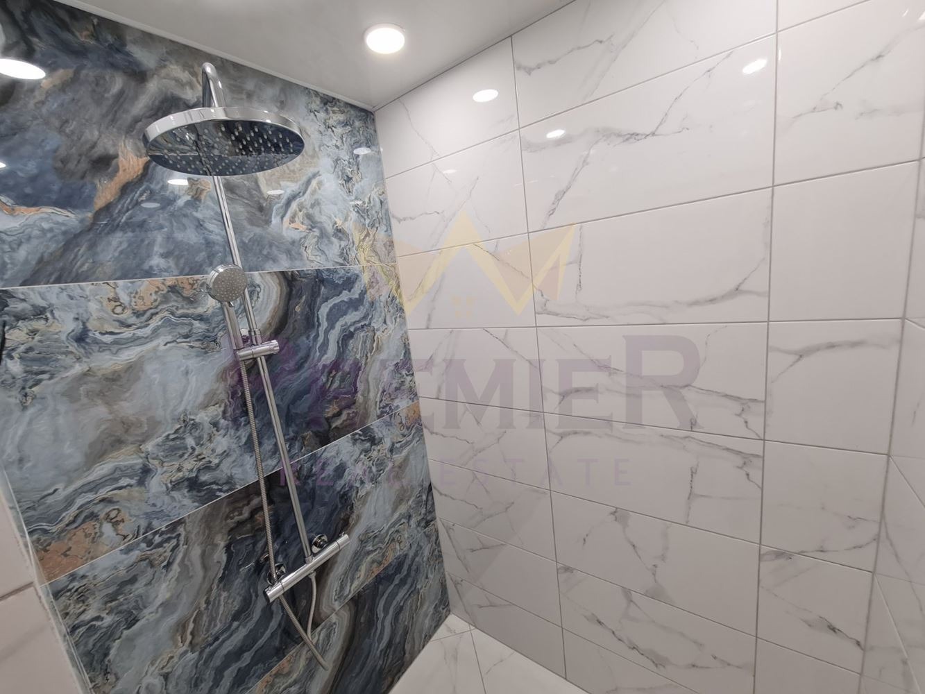 Продава 4-СТАЕН, гр. Варна, Център, снимка 15 - Апартаменти - 54477060