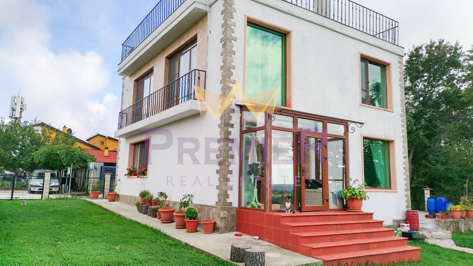 Продава КЪЩА, гр. Варна, м-т Перчемлията, снимка 2 - Къщи - 55100756