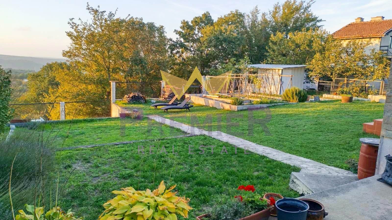 Продава КЪЩА, гр. Варна, м-т Перчемлията, снимка 13 - Къщи - 55100756