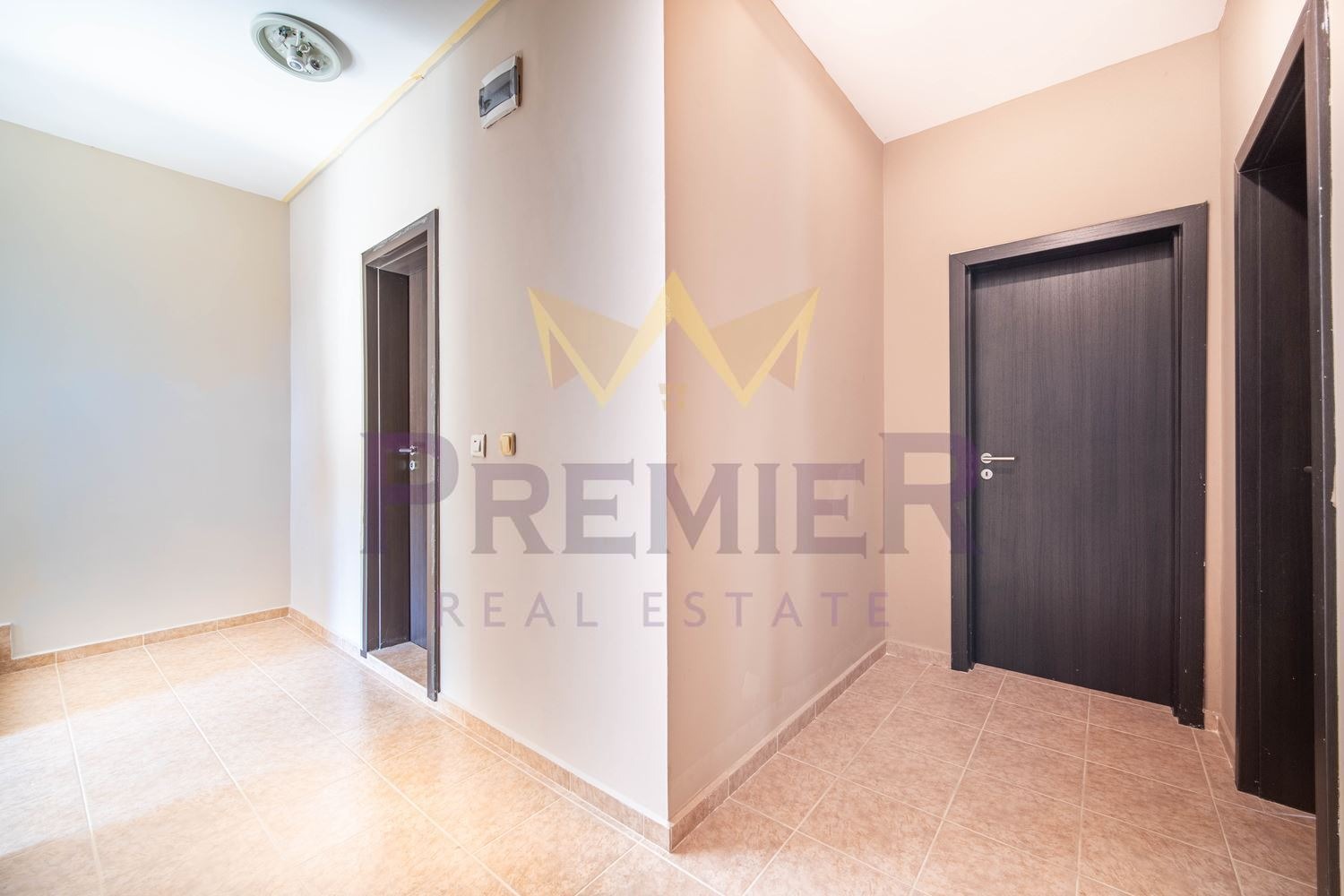Продава КЪЩА, гр. Варна, м-т Перчемлията, снимка 12 - Къщи - 55100756