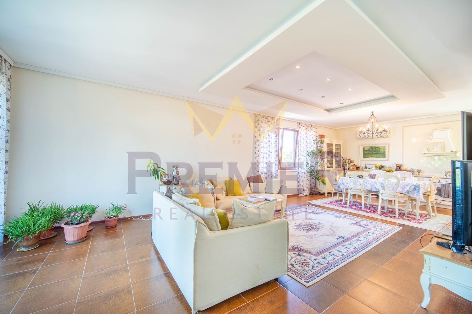 Продава КЪЩА, гр. Варна, м-т Перчемлията, снимка 5 - Къщи - 55100756