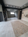 Продава 3-СТАЕН, град Велико Търново, Бузлуджа • 180000 € / 352049.40 лв. • 40717827 1